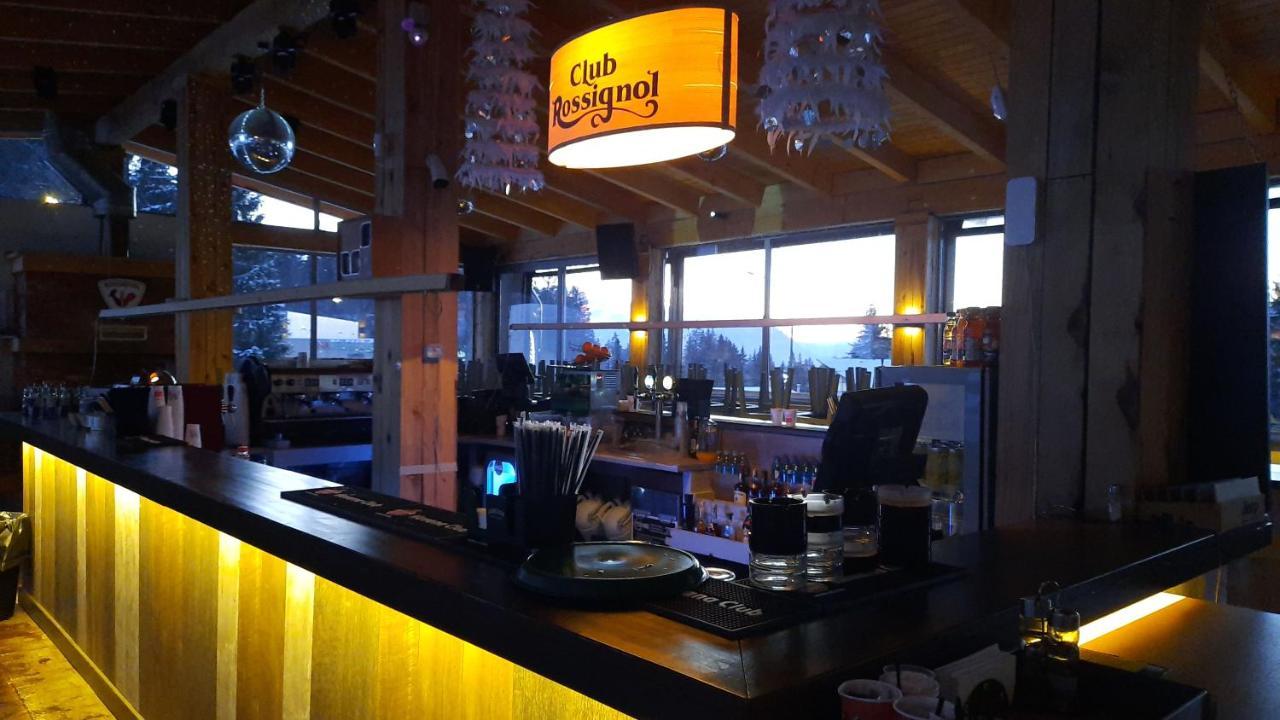 Готель Club Rossignol Пояна-Брашов Екстер'єр фото