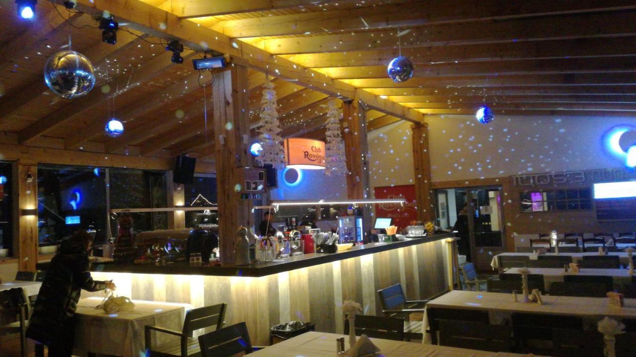 Готель Club Rossignol Пояна-Брашов Екстер'єр фото